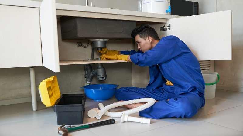 Emergency Plumbing Services That Can Save Your Home from Water Damage